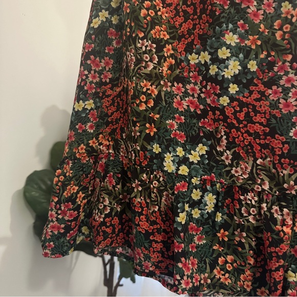 Walker Mini Dress | Park & Fifth | Size M - Picture 5 of 13